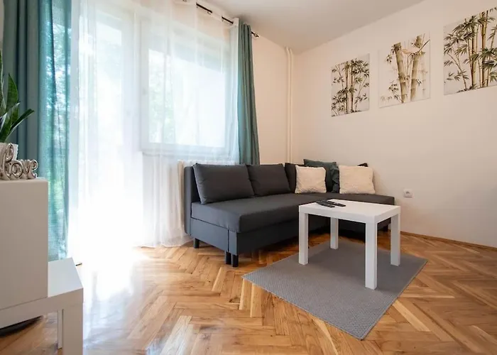 Green Boulevard 1-Bedroom Flat